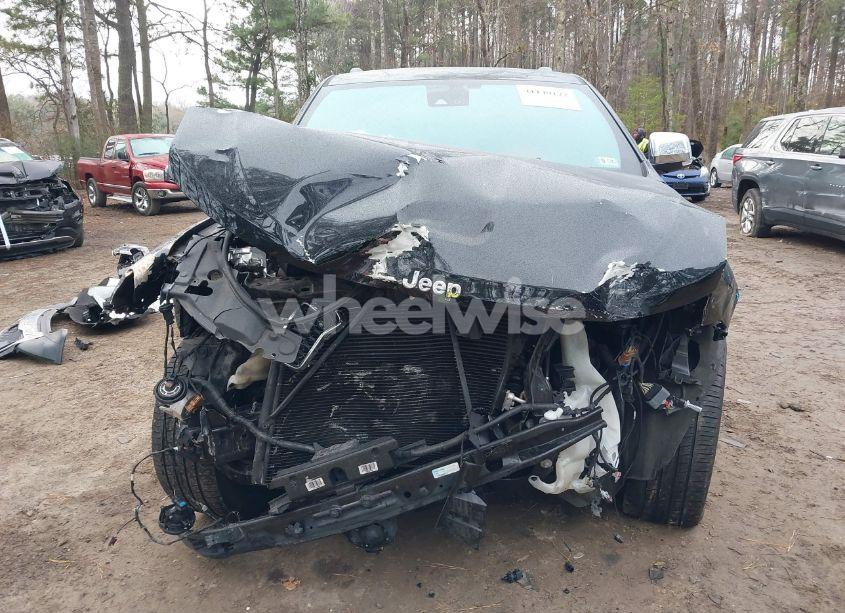 Photo 13 of 2019 Jeep Grand CHEROKEE LIMITED 4X4 (VIN 1C4RJFBT5KC735976)