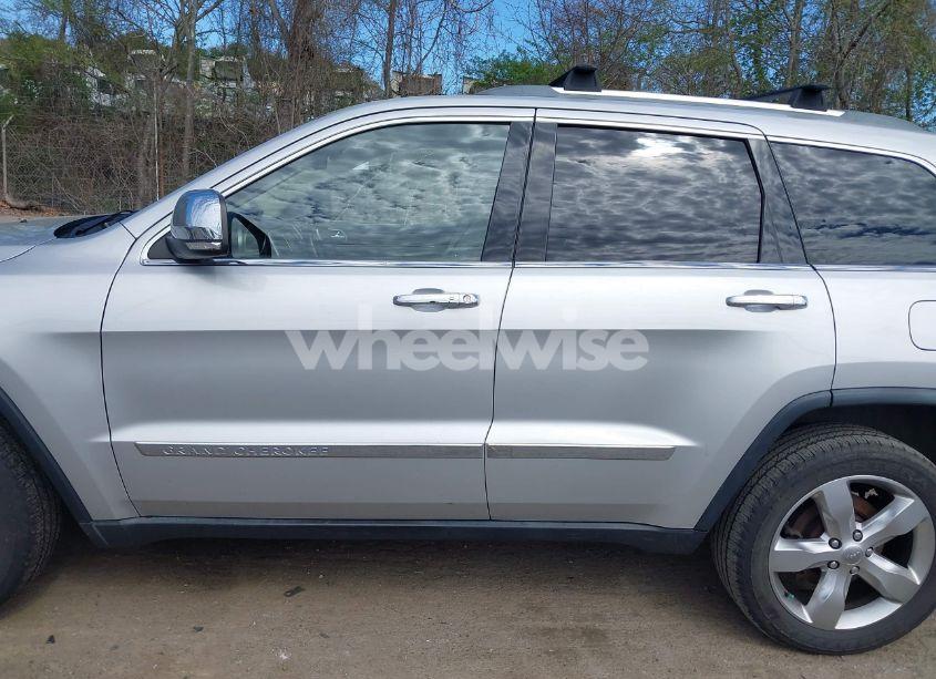 Photo 14 of 2012 Jeep Grand CHEROKEE LIMITED (VIN 1C4RJFBT6CC194129)