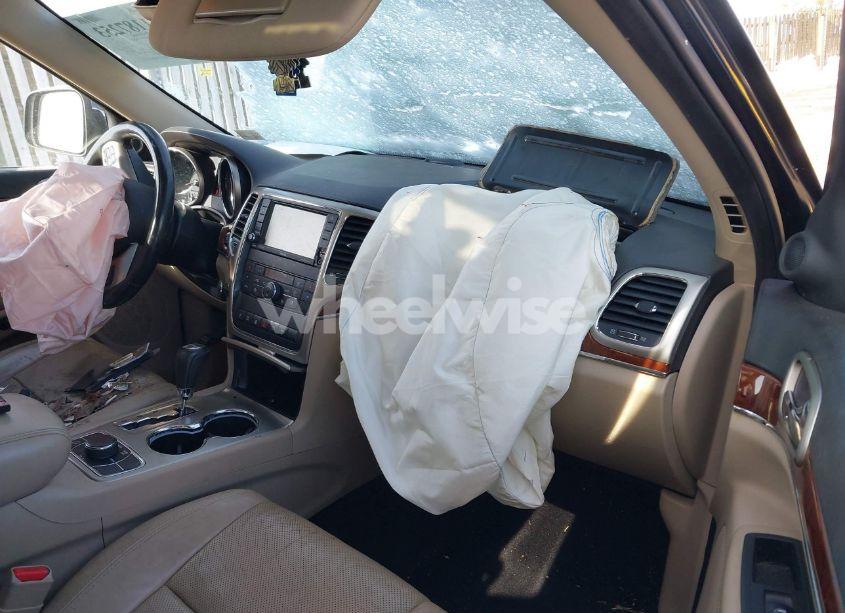 Photo 5 of 2013 Jeep Grand CHEROKEE LIMITED (VIN 1C4RJFBT6DC573486)