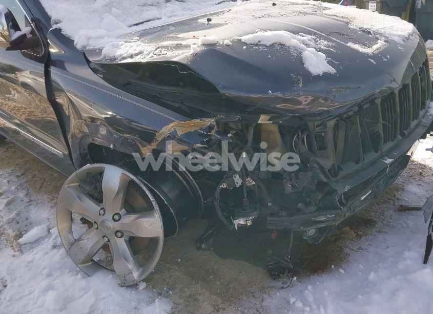 Photo 6 of 2013 Jeep Grand CHEROKEE LIMITED (VIN 1C4RJFBT6DC573486)