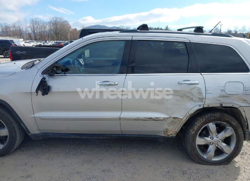 Photo 14 of 2013 Jeep Grand CHEROKEE LIMITED (VIN 1C4RJFBT8DC619948)