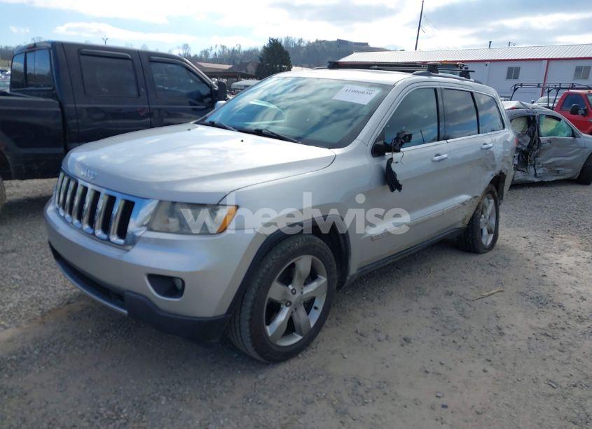 Photo 2 of 2013 Jeep Grand CHEROKEE LIMITED (VIN 1C4RJFBT8DC619948)
