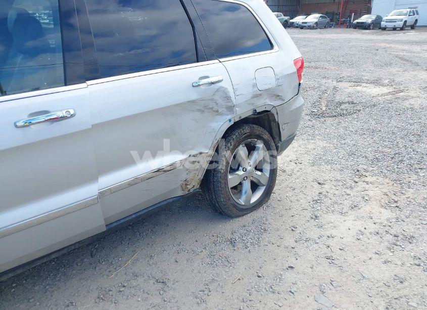 Photo 6 of 2013 Jeep Grand CHEROKEE LIMITED (VIN 1C4RJFBT8DC619948)