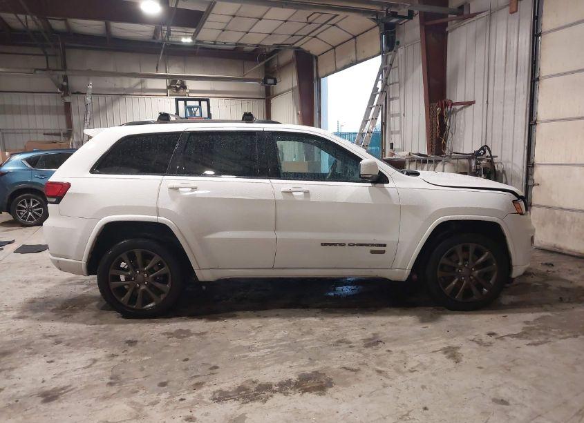 Photo 12 of 2017 Jeep Grand CHEROKEE LIMITED 75TH ANNIVERSARY EDITION 4X4 (VIN 1C4RJFBT9HC658201)