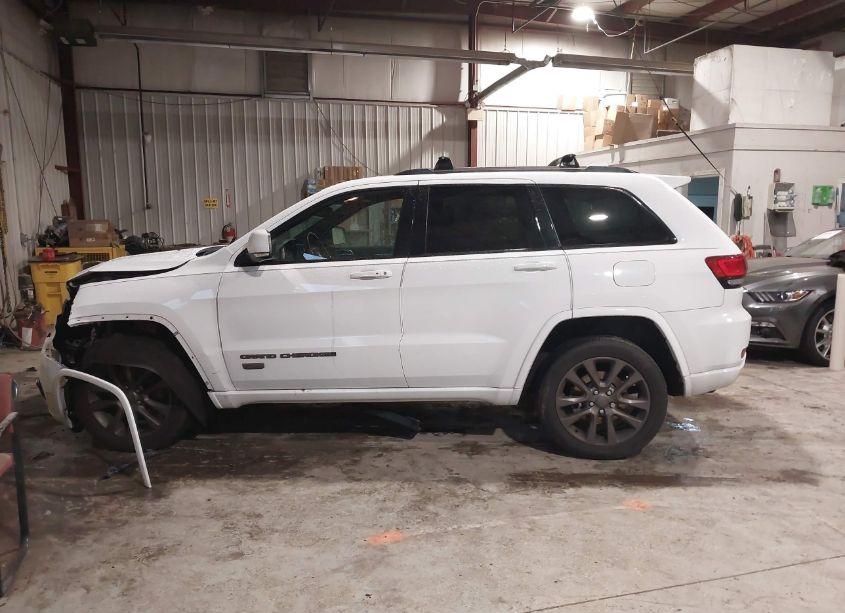 Photo 13 of 2017 Jeep Grand CHEROKEE LIMITED 75TH ANNIVERSARY EDITION 4X4 (VIN 1C4RJFBT9HC658201)