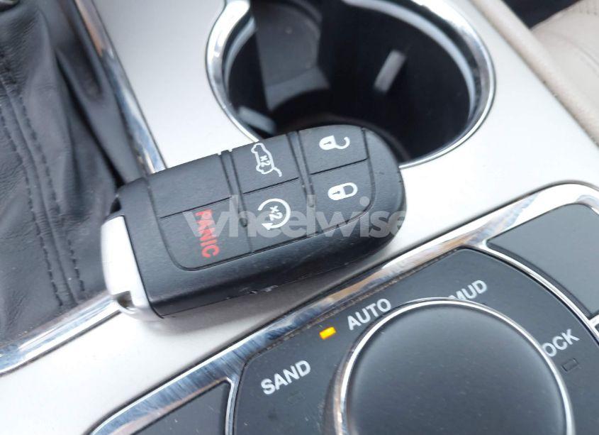 Photo 11 of 2017 Jeep Grand CHEROKEE LIMITED 4X4 (VIN 1C4RJFBT9HC735892)