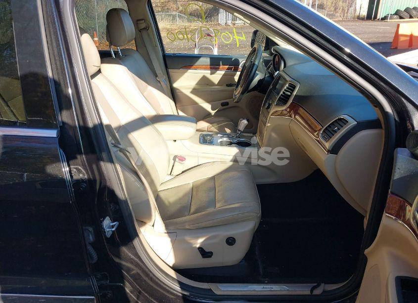 Photo 5 of 2013 Jeep Grand CHEROKEE LIMITED (VIN 1C4RJFBTXDC641336)