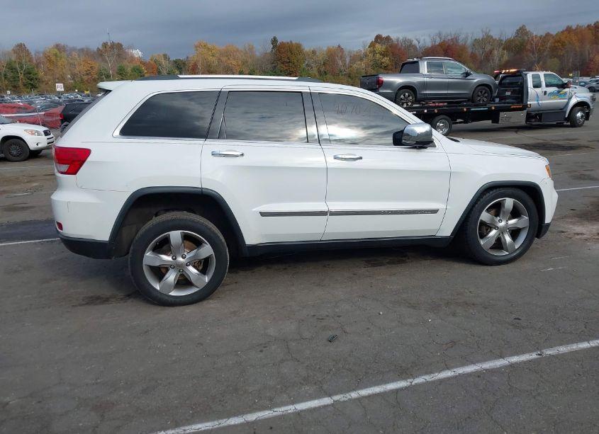 Photo 13 of 2013 Jeep Grand CHEROKEE OVERLAND (VIN 1C4RJFCG0DC618682)