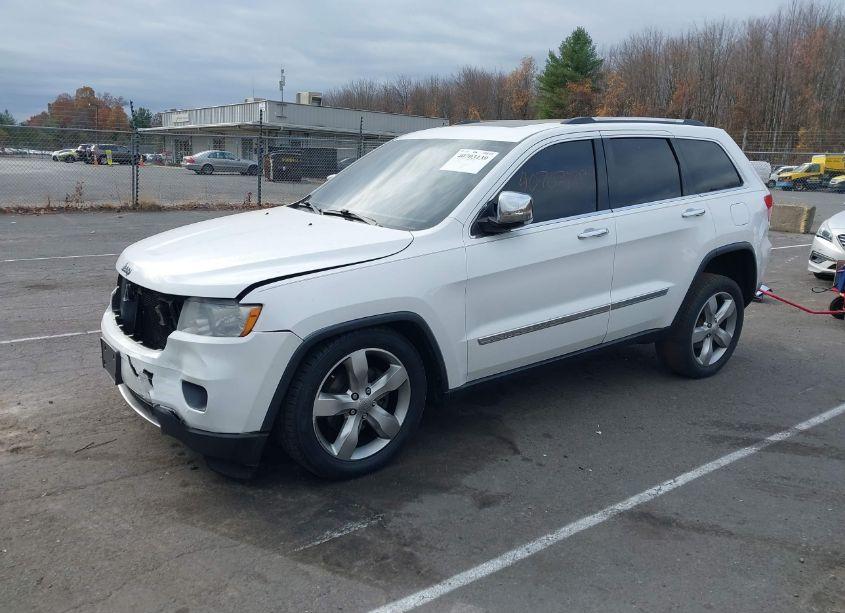 Photo 2 of 2013 Jeep Grand CHEROKEE OVERLAND (VIN 1C4RJFCG0DC618682)