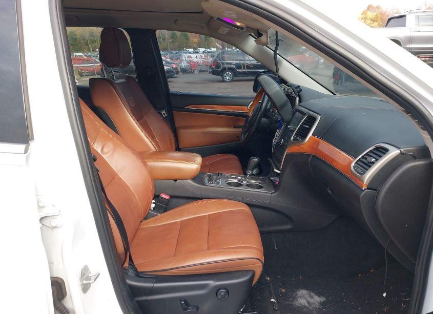Photo 5 of 2013 Jeep Grand CHEROKEE OVERLAND (VIN 1C4RJFCG0DC618682)