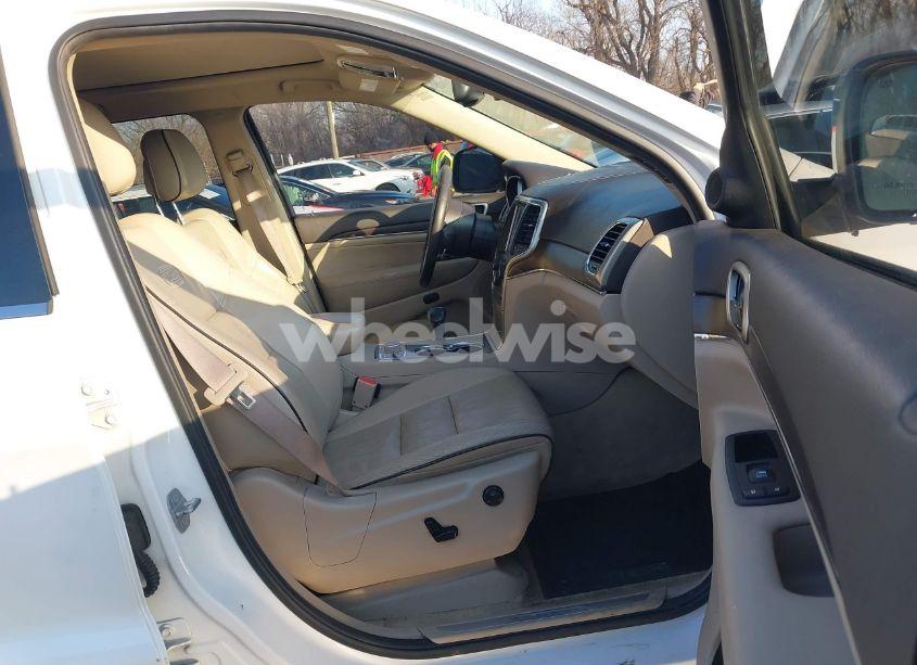 Photo 5 of 2014 Jeep Grand CHEROKEE OVERLAND (VIN 1C4RJFCG0EC363050)