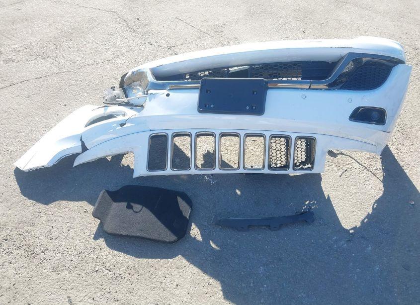 Photo 12 of 2015 Jeep Grand CHEROKEE HIGH ALTITUDE (VIN 1C4RJFCG0FC190051)