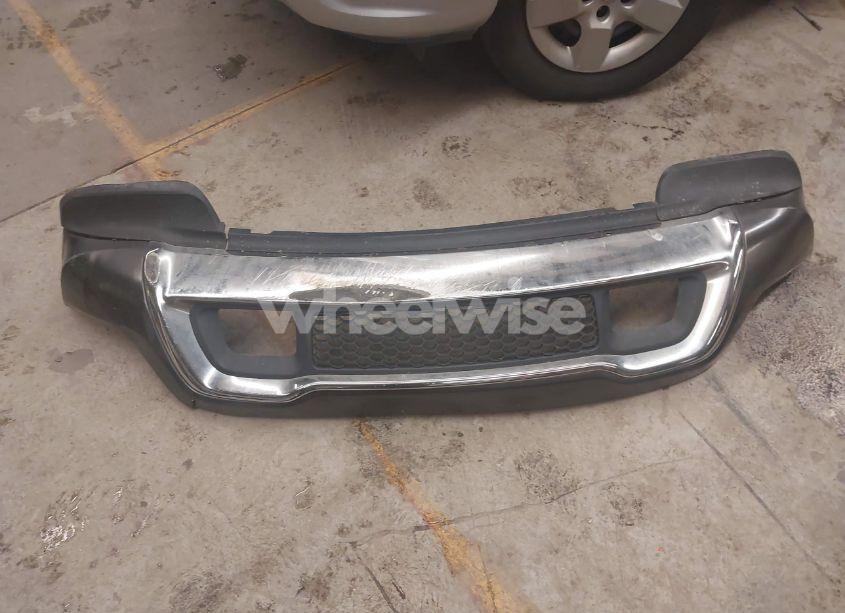 Photo 18 of 2015 Jeep Grand CHEROKEE OVERLAND (VIN 1C4RJFCG1FC196778)