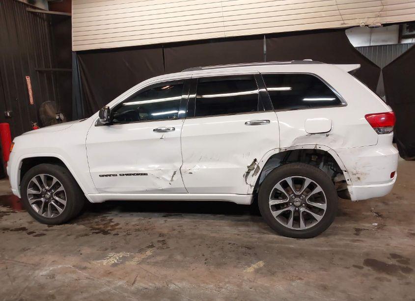 Photo 14 of 2018 Jeep Grand CHEROKEE OVERLAND 4X4 (VIN 1C4RJFCG1JC220148)