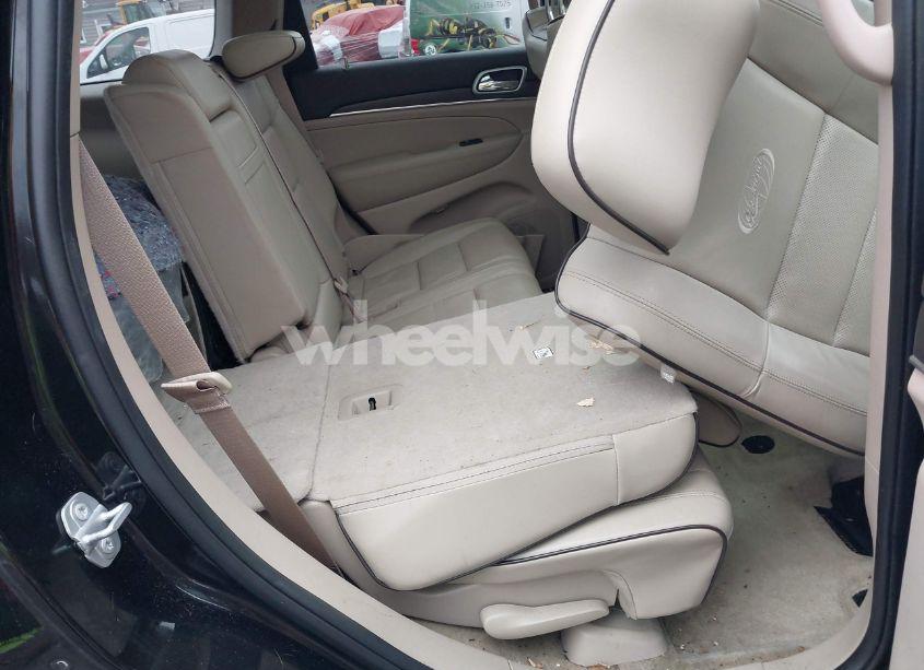 Photo 8 of 2018 Jeep Grand CHEROKEE OVERLAND 4X4 (VIN 1C4RJFCG1JC256969)