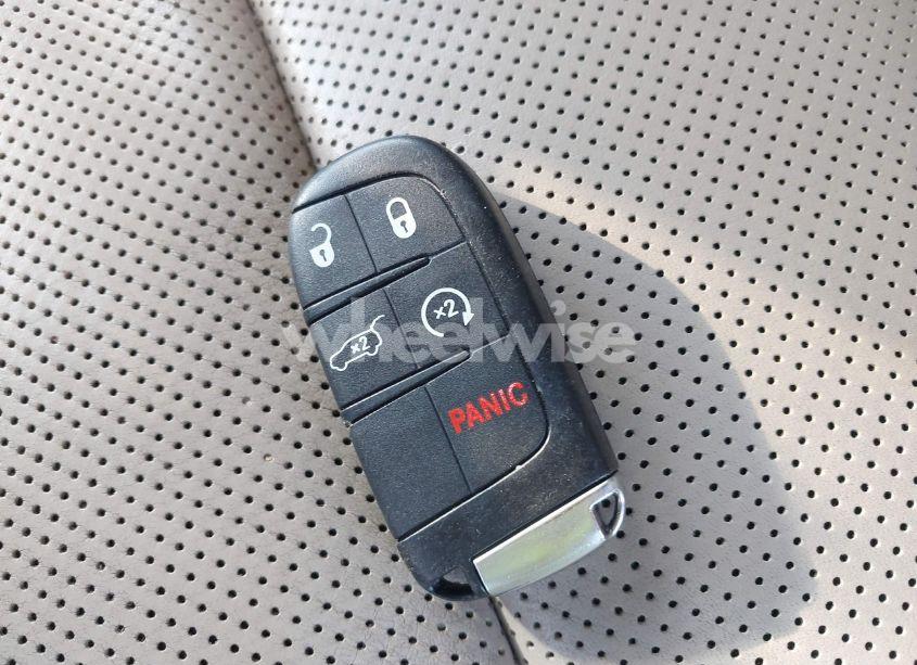 Photo 11 of 2015 Jeep Grand CHEROKEE OVERLAND (VIN 1C4RJFCG2FC624258)