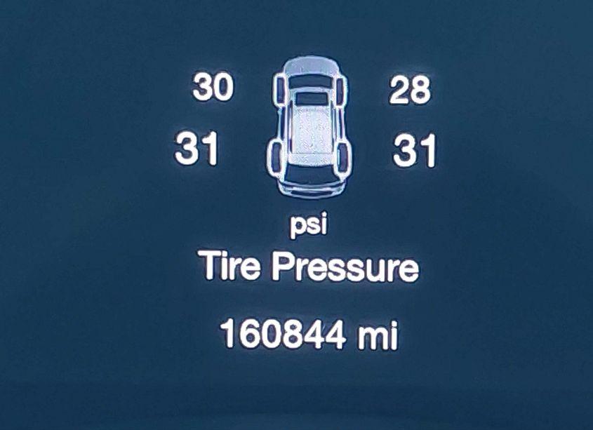 Photo 15 of 2017 Jeep Grand CHEROKEE OVERLAND 4X4 (VIN 1C4RJFCG2HC729997)