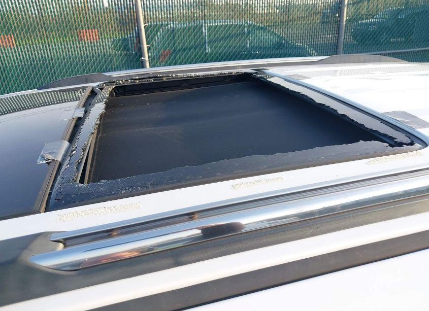 Photo 17 of 2017 Jeep Grand CHEROKEE OVERLAND 4X4 (VIN 1C4RJFCG2HC730146)