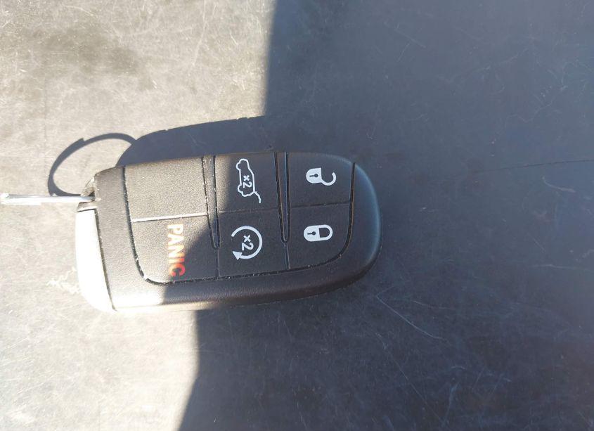 Photo 11 of 2014 Jeep Grand CHEROKEE OVERLAND (VIN 1C4RJFCG3EC221226)