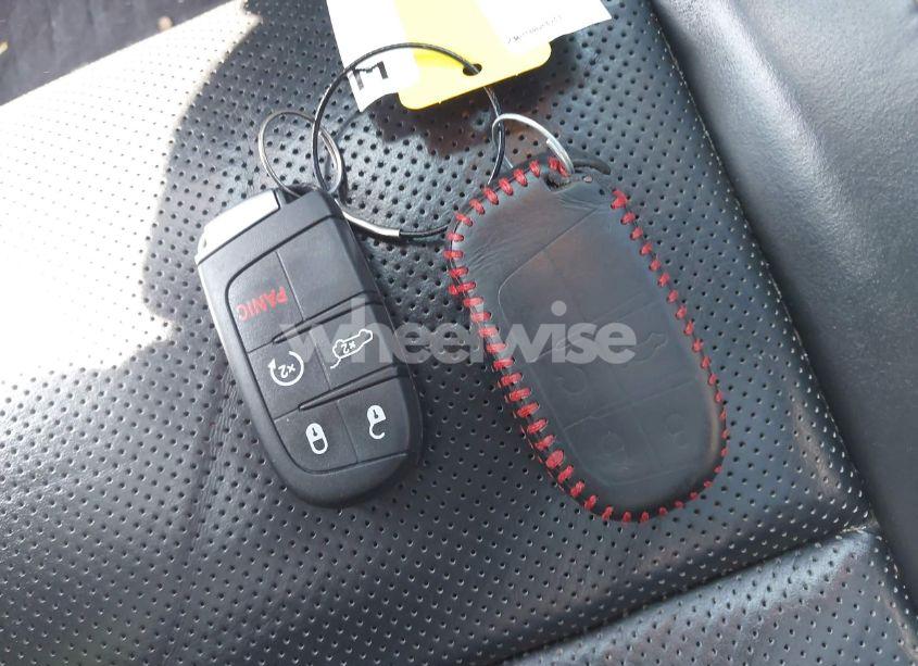 Photo 11 of 2015 Jeep Grand CHEROKEE OVERLAND (VIN 1C4RJFCG3FC234673)