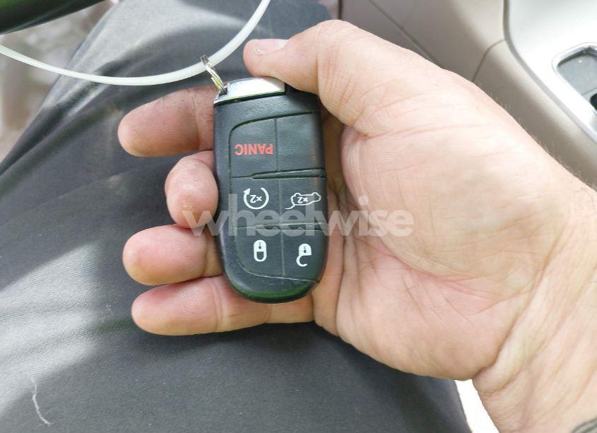 Photo 11 of 2015 Jeep Grand CHEROKEE OVERLAND (VIN 1C4RJFCG3FC753772)