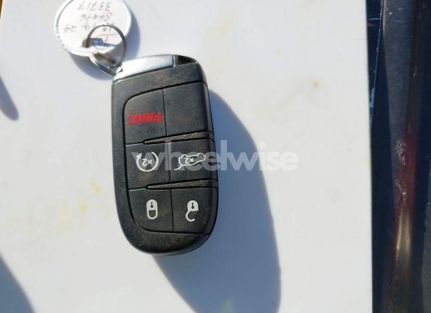 Photo 11 of 2018 Jeep Grand CHEROKEE HIGH ALTITUDE 4X4 (VIN 1C4RJFCG3JC505238)