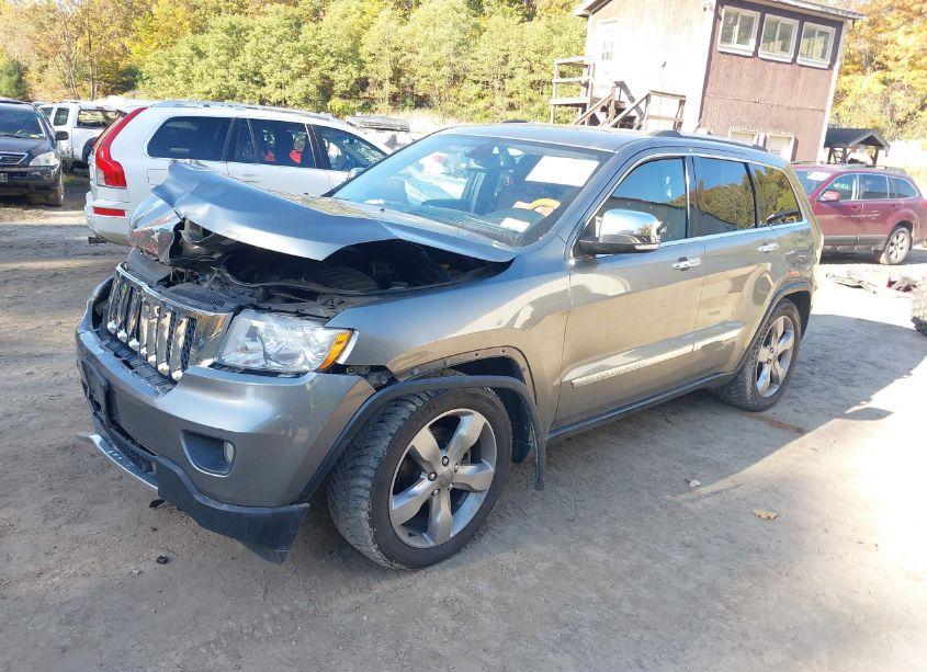 Photo 2 of 2013 Jeep Grand CHEROKEE OVERLAND (VIN 1C4RJFCG4DC611704)