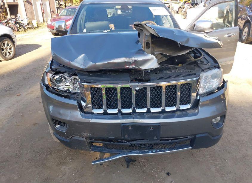 Photo 6 of 2013 Jeep Grand CHEROKEE OVERLAND (VIN 1C4RJFCG4DC611704)