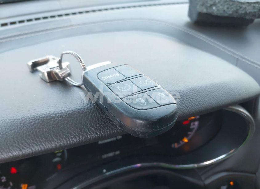 Photo 11 of 2014 Jeep Grand CHEROKEE OVERLAND (VIN 1C4RJFCG4EC432127)