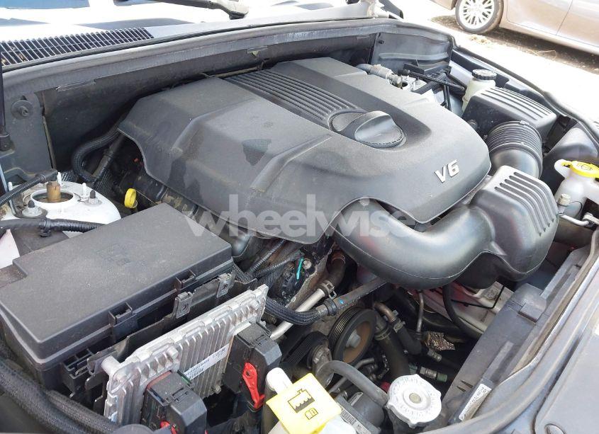 Photo 10 of 2015 Jeep Grand CHEROKEE OVERLAND (VIN 1C4RJFCG4FC911777)