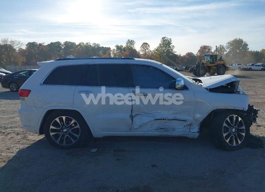 Photo 13 of 2017 Jeep Grand CHEROKEE OVERLAND 4X4 (VIN 1C4RJFCG4HC602197)