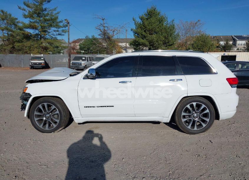 Photo 14 of 2017 Jeep Grand CHEROKEE OVERLAND 4X4 (VIN 1C4RJFCG4HC602197)