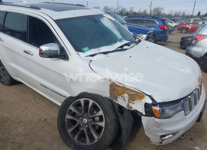 Photo 6 of 2017 Jeep Grand CHEROKEE OVERLAND 4X4 (VIN 1C4RJFCG4HC739608)
