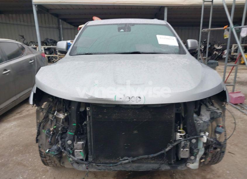 Photo 13 of 2018 Jeep Grand CHEROKEE HIGH ALTITUDE 4X4 (VIN 1C4RJFCG4JC360338)