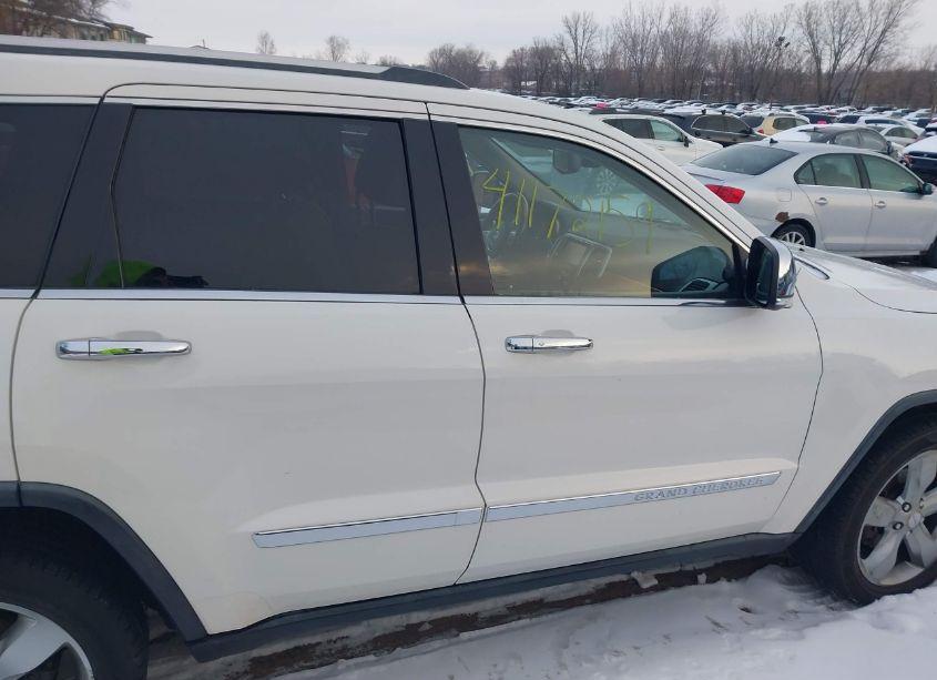 Photo 13 of 2012 Jeep Grand CHEROKEE OVERLAND (VIN 1C4RJFCG5CC212119)