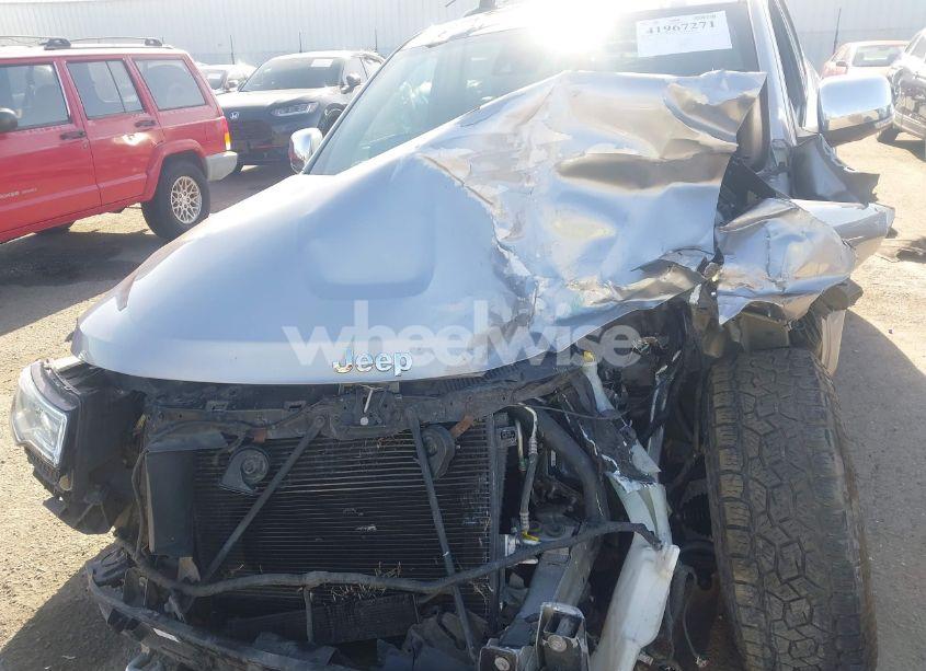 Photo 10 of 2015 Jeep Grand CHEROKEE OVERLAND (VIN 1C4RJFCG5FC725696)