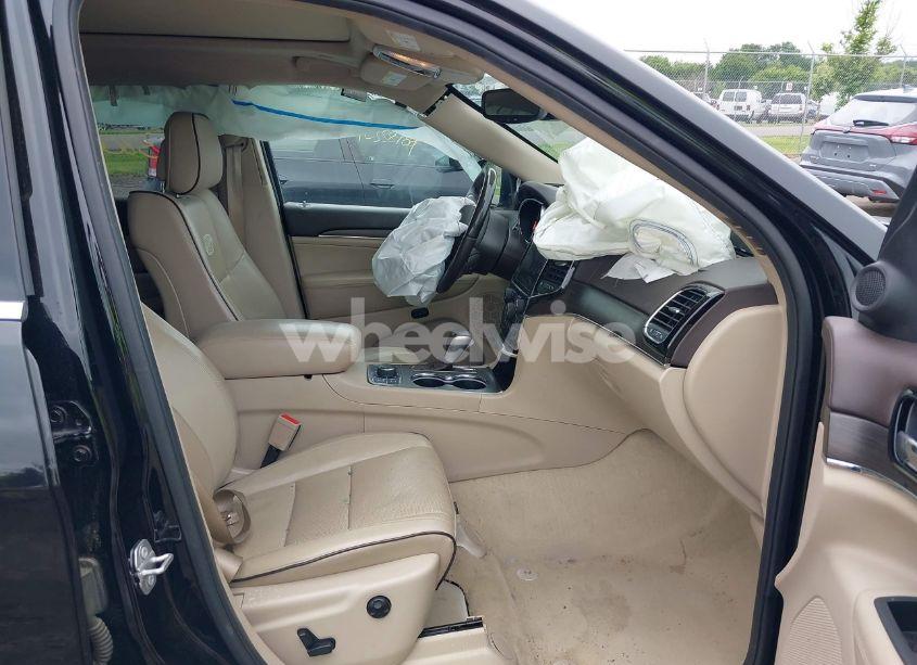 Photo 5 of 2020 Jeep Grand CHEROKEE OVERLAND 4X4 (VIN 1C4RJFCG5LC236971)