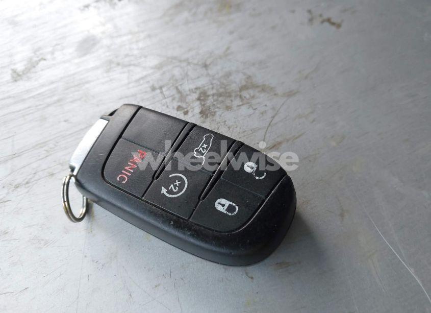 Photo 11 of 2015 Jeep Grand CHEROKEE OVERLAND (VIN 1C4RJFCG6FC768315)