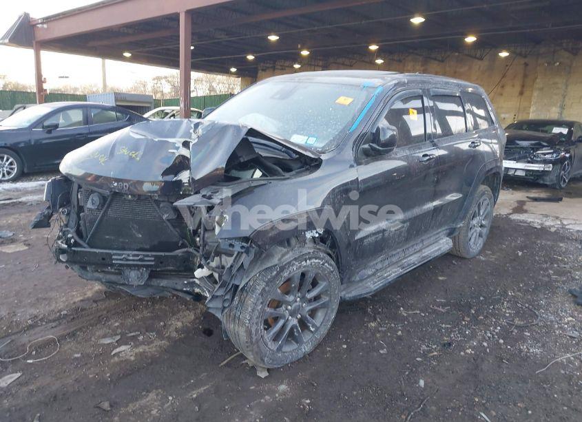 Photo 2 of 2019 Jeep Grand CHEROKEE HIGH ALTITUDE 4X4 (VIN 1C4RJFCG6KC595891)