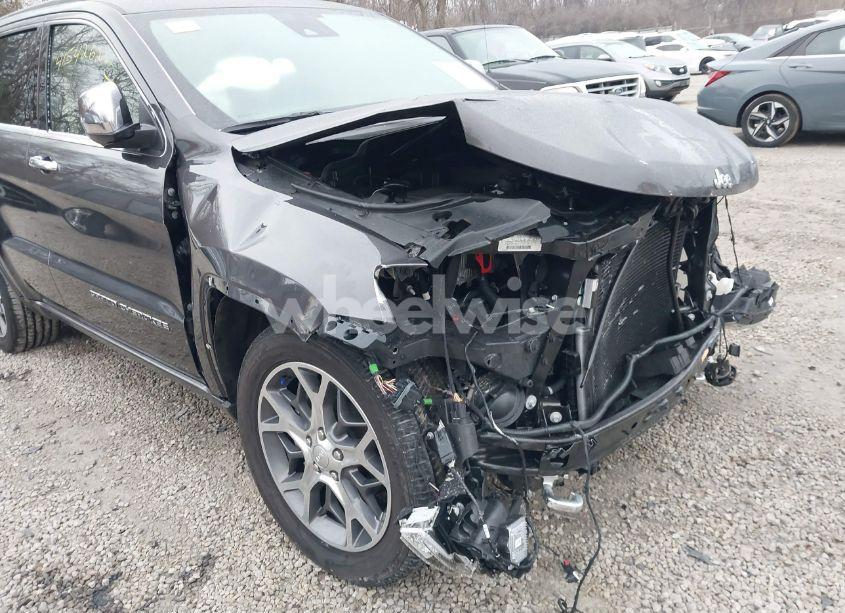 Photo 18 of 2019 Jeep Grand CHEROKEE OVERLAND 4X4 (VIN 1C4RJFCG6KC845761)