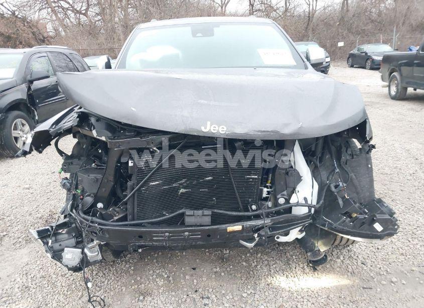 Photo 6 of 2019 Jeep Grand CHEROKEE OVERLAND 4X4 (VIN 1C4RJFCG6KC845761)