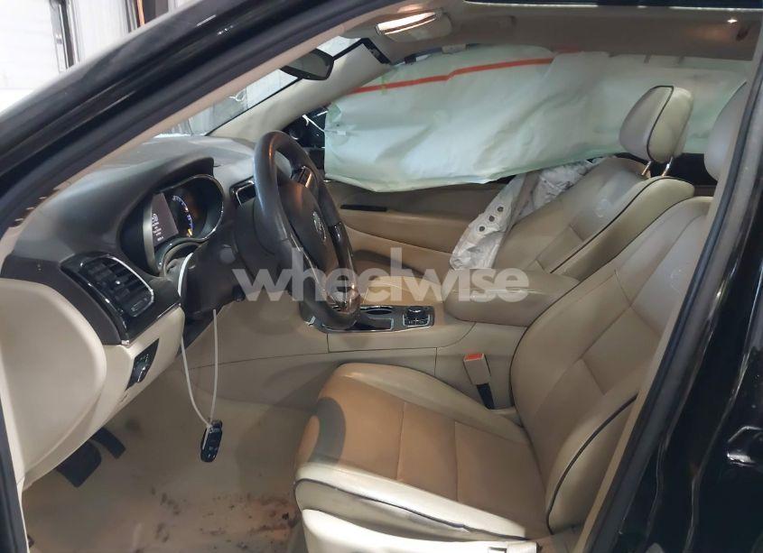 Photo 5 of 2020 Jeep Grand CHEROKEE OVERLAND 4X4 (VIN 1C4RJFCG6LC435298)