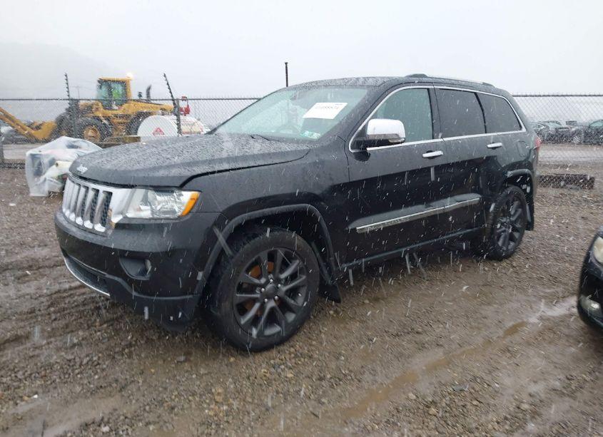 Photo 2 of 2013 Jeep Grand CHEROKEE OVERLAND (VIN 1C4RJFCG7DC606996)