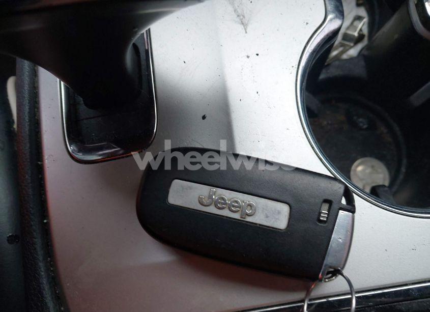 Photo 11 of 2015 Jeep Grand CHEROKEE OVERLAND (VIN 1C4RJFCG7FC754178)