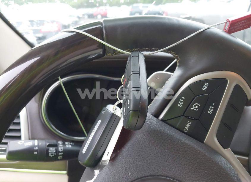 Photo 11 of 2017 Jeep Grand CHEROKEE OVERLAND 4X4 (VIN 1C4RJFCG7HC800403)