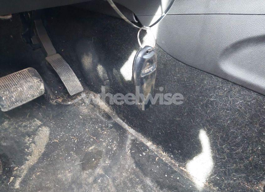 Photo 11 of 2012 Jeep Grand CHEROKEE OVERLAND (VIN 1C4RJFCG8CC219873)