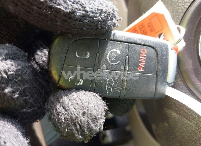 Photo 11 of 2014 Jeep Grand CHEROKEE OVERLAND (VIN 1C4RJFCG8EC214479)