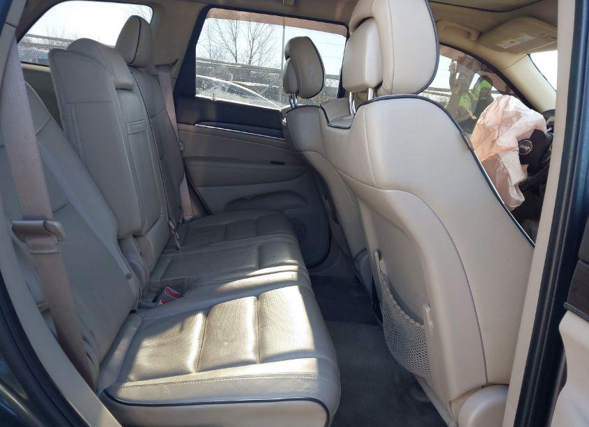 Photo 8 of 2015 Jeep Grand CHEROKEE OVERLAND (VIN 1C4RJFCG8FC213740)