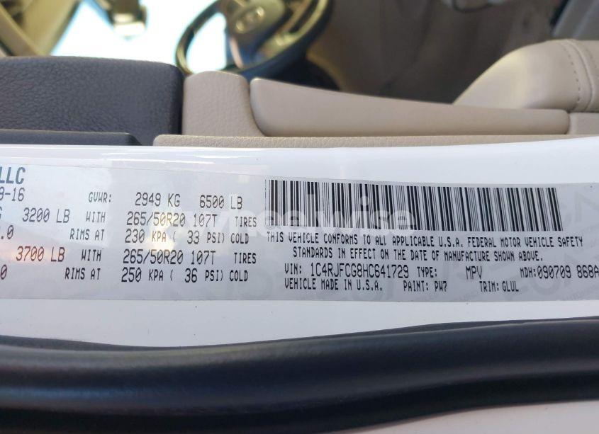 Photo 9 of 2017 Jeep Grand CHEROKEE OVERLAND 4X4 (VIN 1C4RJFCG8HC641729)