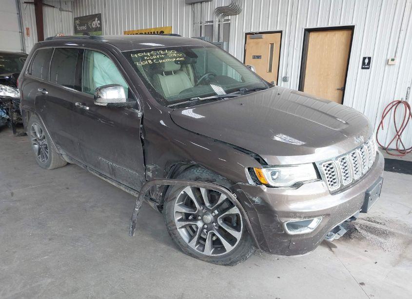 2018 Jeep Grand CHEROKEE OVERLAND 4X4 (VIN 1C4RJFCG8JC227890) main photo